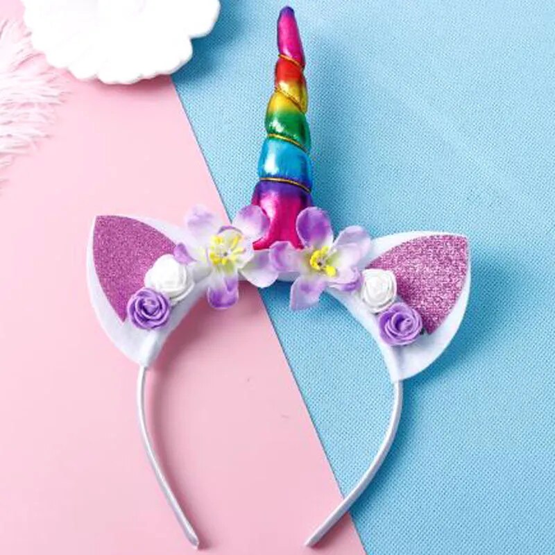 Serre tête licorne fleuri avec corne multicolore et petites oreilles