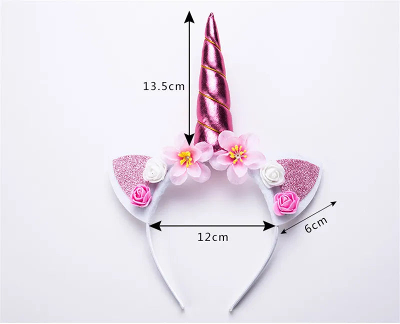 Dimensions serre tête licorne fleuri avec corne violette et petites oreilles