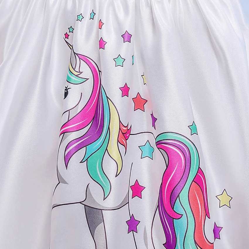 Déguisement licorne: robe longue traine Ma Petite Licorne Robe de princesse